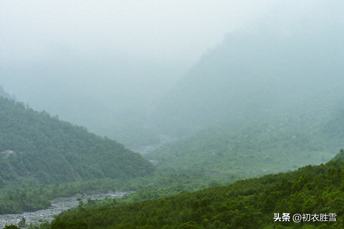 春雨停云三首唯美诗词（陶渊明的深沉惆怅，辛弃疾的悲感豪放）