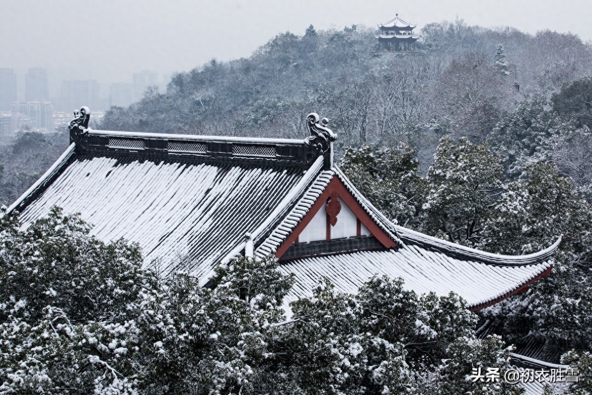 腊雪寒梅的诗句（​腊雪美诗六首）