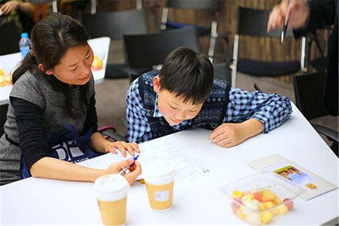 孩子不爱学习怎么办（高情商父母让孩子爱上学习）