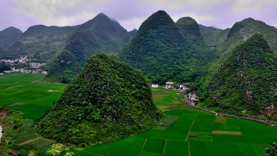 美好的秋天风景作文（《家乡的风景》）