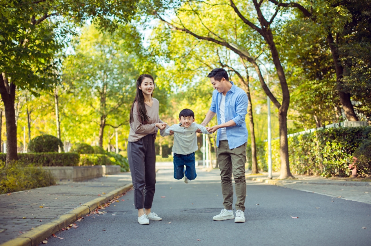 如何正确教育孩子（批评孩子要注意的3点方法）