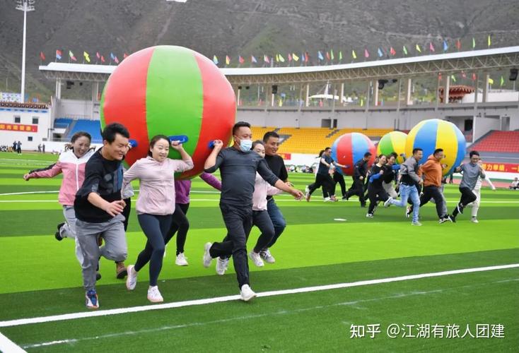 关于春季趣味运动会的作文（《春季运动会》）