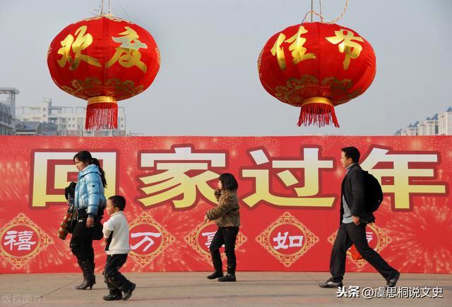 有关形容街上人多热闹的唯美句子的好句摘抄（热闹人潮中的唯美）