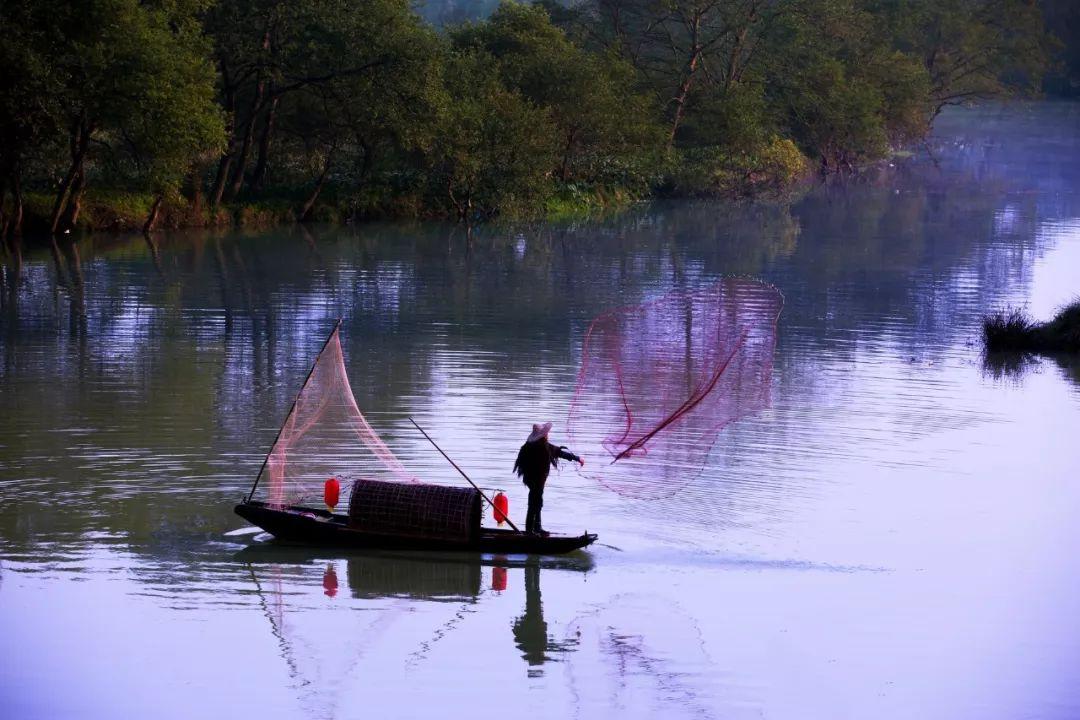 村居唯美诗词大全（九首村居诗词）