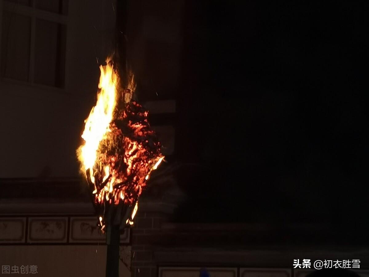 秉烛夜游古诗词七首（昼短苦夜长，何不秉烛游）