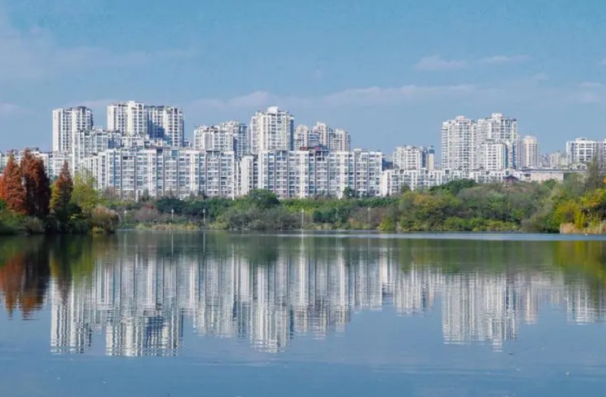 冬景经典诗词有哪些（观山湖赏冬景分韵十一首）