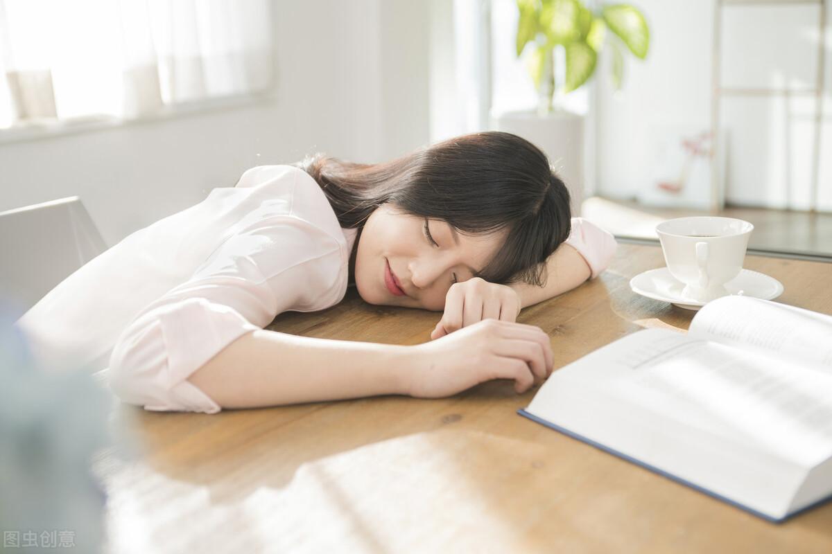 夏日唯美古诗句（十二首诗词中的夏日）