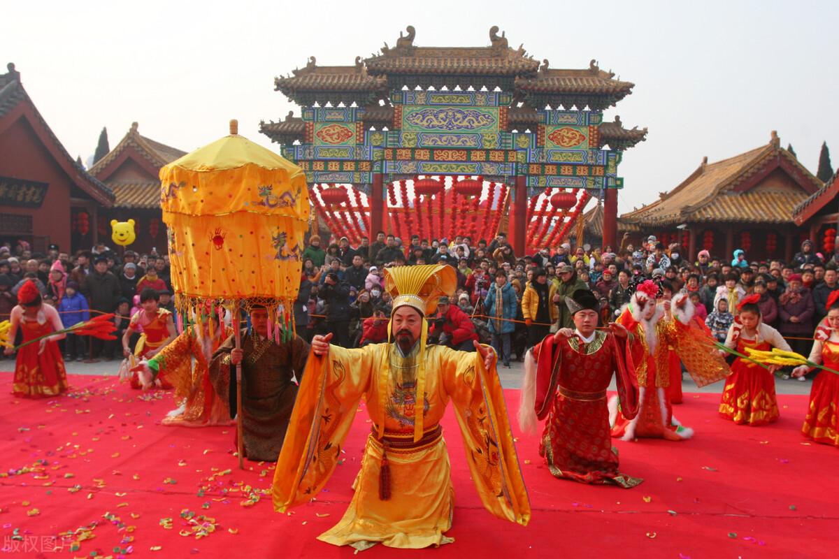 春节诗词名句祝福（十首新年气息的春节诗词）