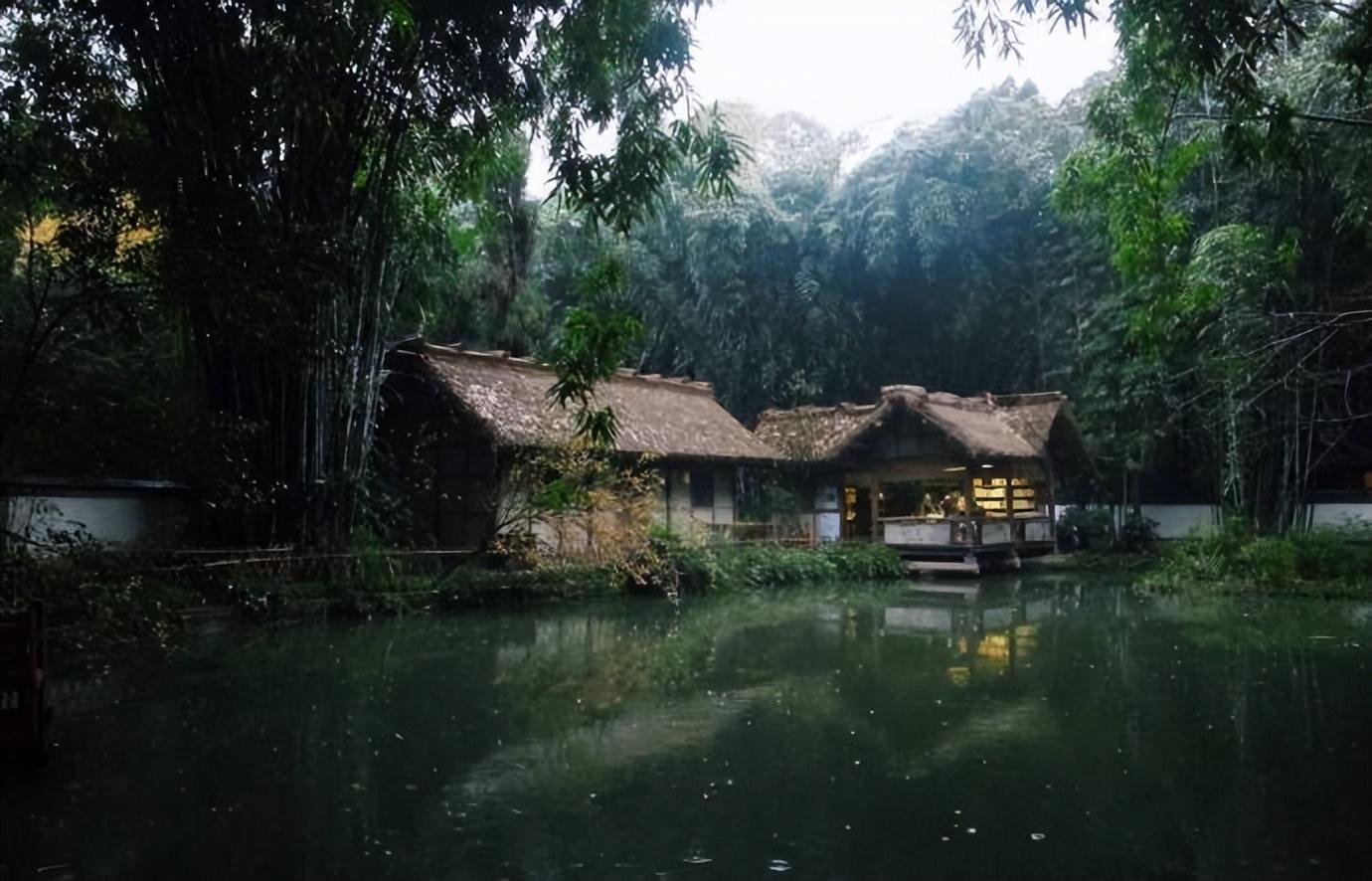 碧山过雨晴逾好，绿树无风晚自凉（黄溍的十首诗词）