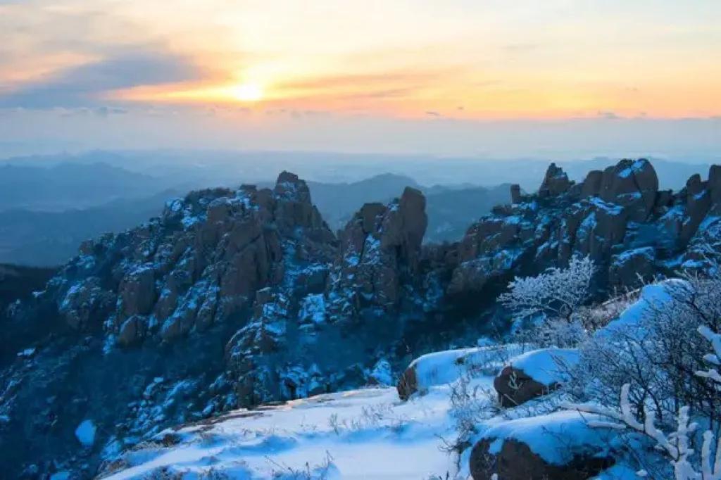 雪后初晴古诗六首（倚杖望晴雪，溪云几万重）