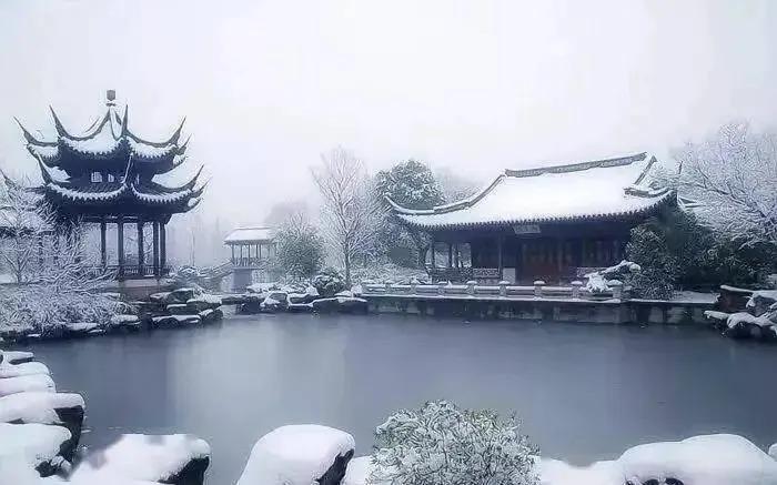 优美的下雪诗词二十首（应是天仙狂醉，乱把白云揉碎）