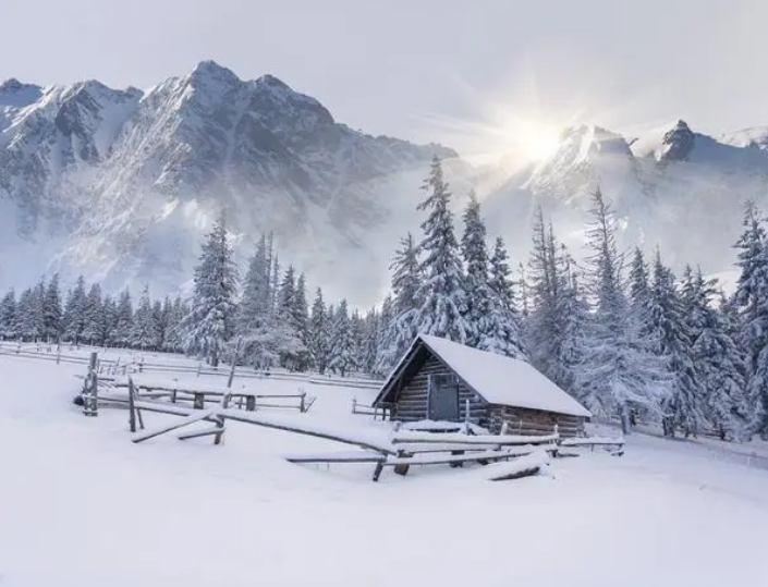 雪景经典诗词大全（描写雪景的唯美古诗句）