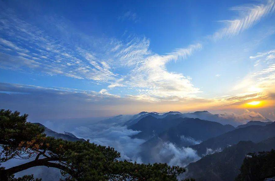 登山经典诗词大全（关于登山的经典诗句）