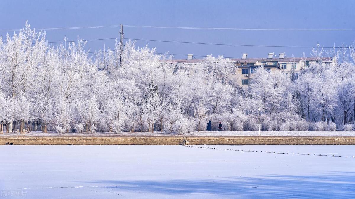 描写雪景的唯美古诗词（九句唯美雪景诗词）