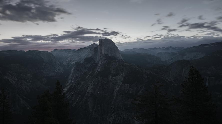 秋天的风景高中作文（《窗外的风景》）