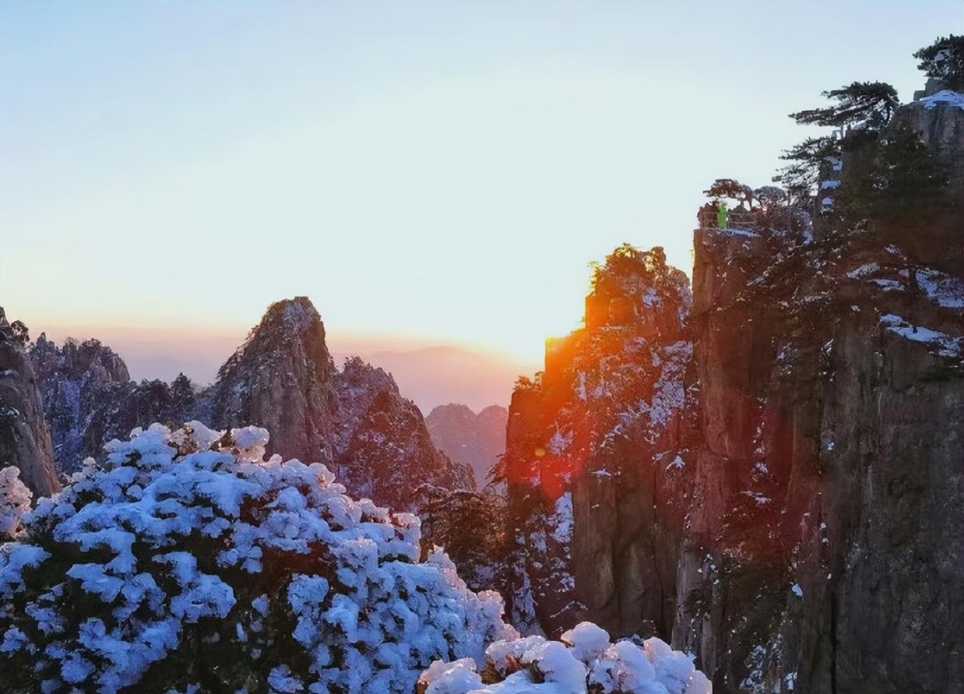 李昌符的十首古诗（鸟思江村路，花残野岸风）