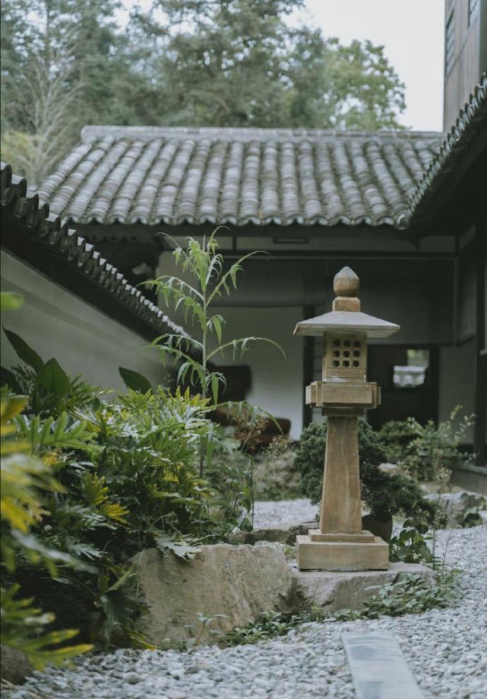 张鸣善经典古诗有哪些（张鸣善的十首小令）