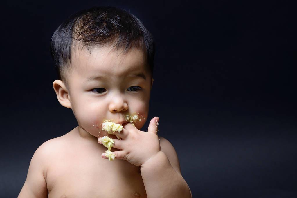 孩子调皮捣蛋怎么办（家长试试育儿小妙招）转移注意法培养孩子的自我控制力设置规则，约法三章