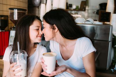 培养孩子学会感恩的方法有哪些（4招让孩子懂得感恩）