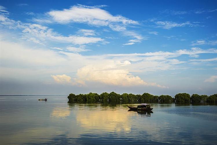 吴廷翰的十首经典诗词（浪迹归来百万湖，满湖风景弄清娱）