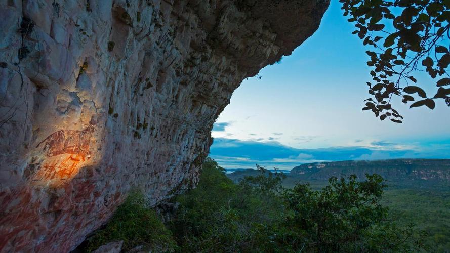 冬日的趣事高中作文（《冬日的写景》）