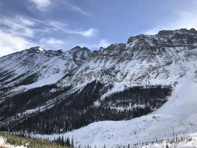 倚杖望晴雪，溪云几万重（雪后初晴古诗六首经典）