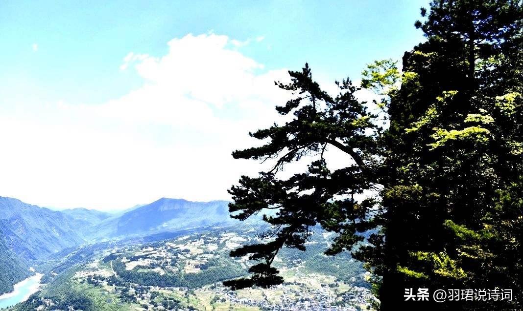  会当凌绝顶，一览众山小（100句山峰古诗词唯美）