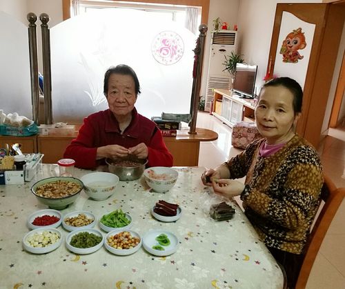 过年的味道文案（家庭团圆、祈福祷告、新年传统）