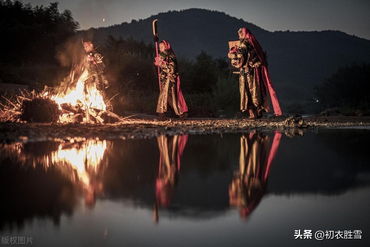 新年经典诗词大全（除夕与新年古诗词五首）