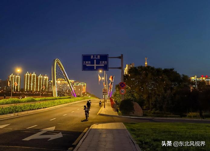 发表夜景的说说（探寻夜景之美）