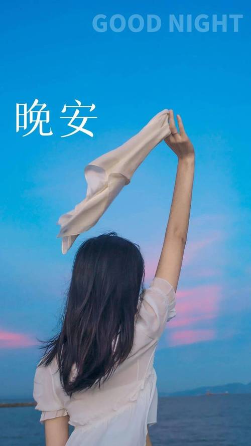 抖音简短精辟的微笑句子（2024抖音微信的搞笑句子）