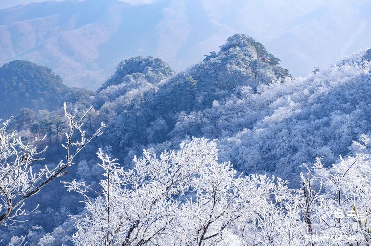 描写冬雪的优美诗词（古人笔下的冬日雪景）