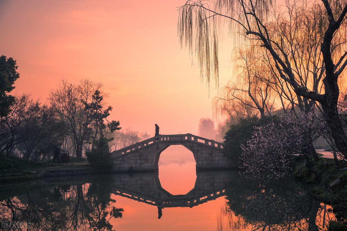 二月经典诗词佳句（一年最好的季节，恰如人生少年）