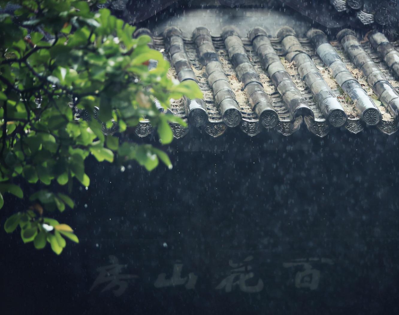 描写梅雨季节的诗词名句（12首有关梅雨的诗词）