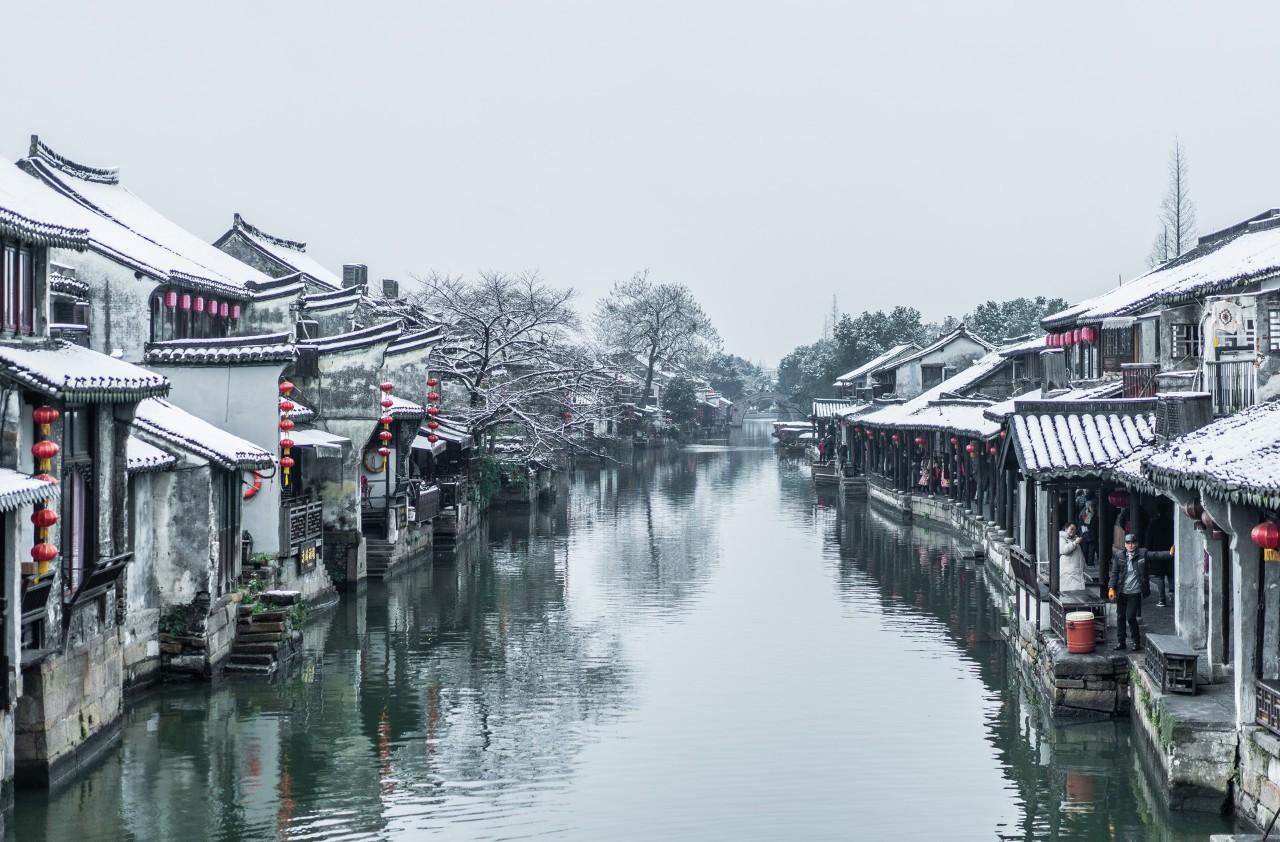 咏雪经典诗词大全（推荐16首经典咏雪诗词）