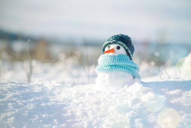 第一场雪的经典句子（《初雪如诗》）