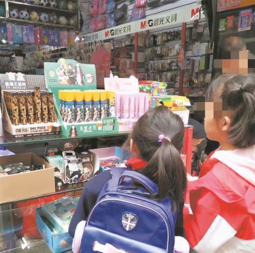 文具店里的故事：一次奇妙的购物之旅